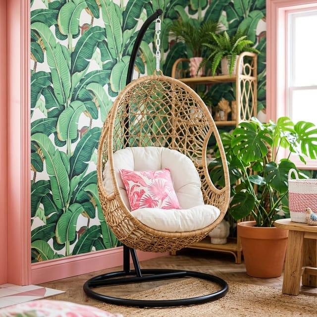 Hanging Egg Chair